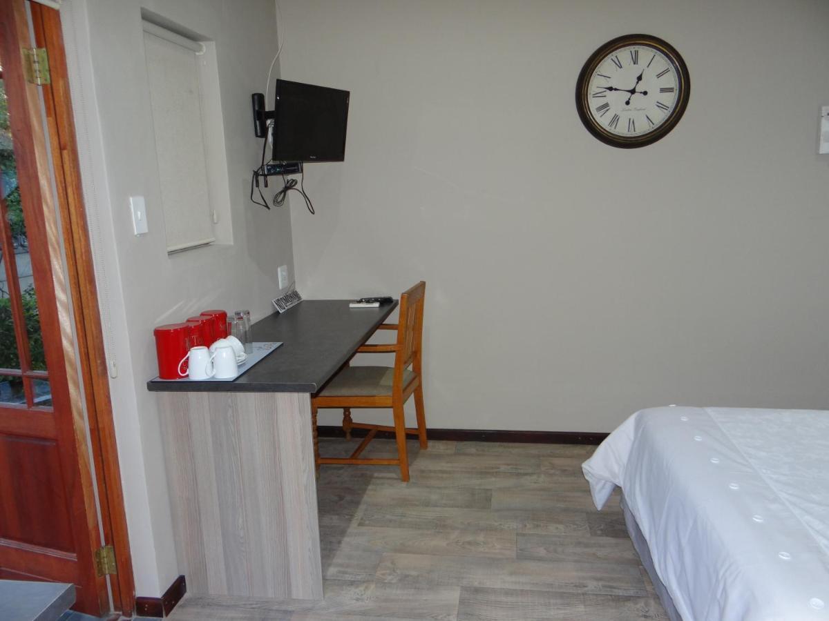 La Paix Guesthouse Beaufort West Exteriér fotografie