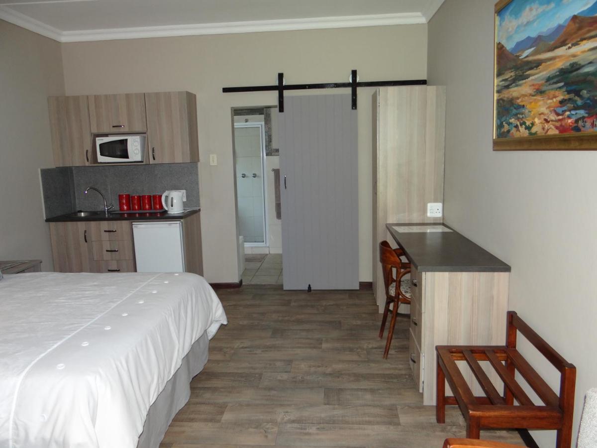 La Paix Guesthouse Beaufort West Exteriér fotografie