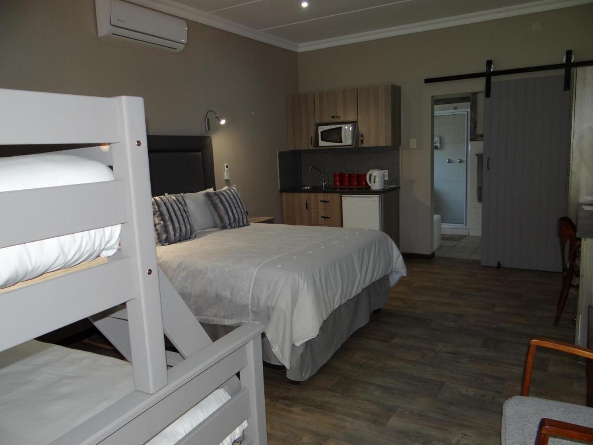 La Paix Guesthouse Beaufort West Exteriér fotografie