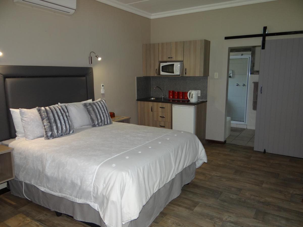 La Paix Guesthouse Beaufort West Exteriér fotografie