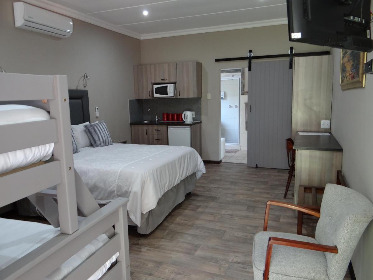 La Paix Guesthouse Beaufort West Exteriér fotografie