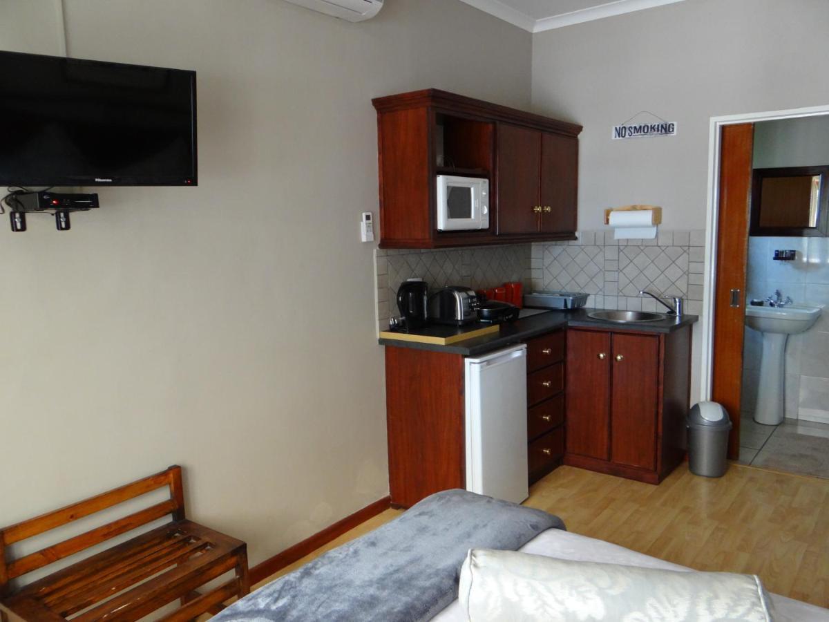La Paix Guesthouse Beaufort West Exteriér fotografie