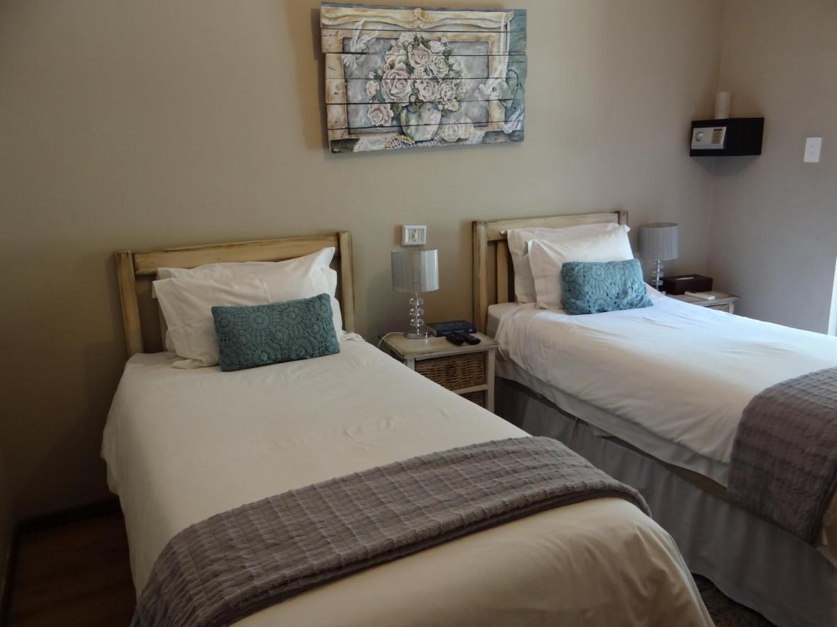 La Paix Guesthouse Beaufort West Exteriér fotografie